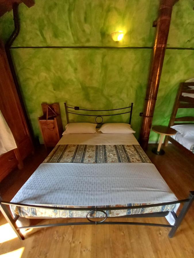 דירות סנטה סופיה Casina La Quercia מראה חיצוני תמונה